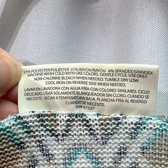 Bobbie Brooks Vintage Aqua, Blue, Tan and White Ikat Print Top - size XL - Picture 11 of 11